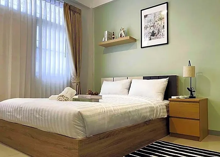 Rb5:cozyhouse 8pax,chatuchak,mrt