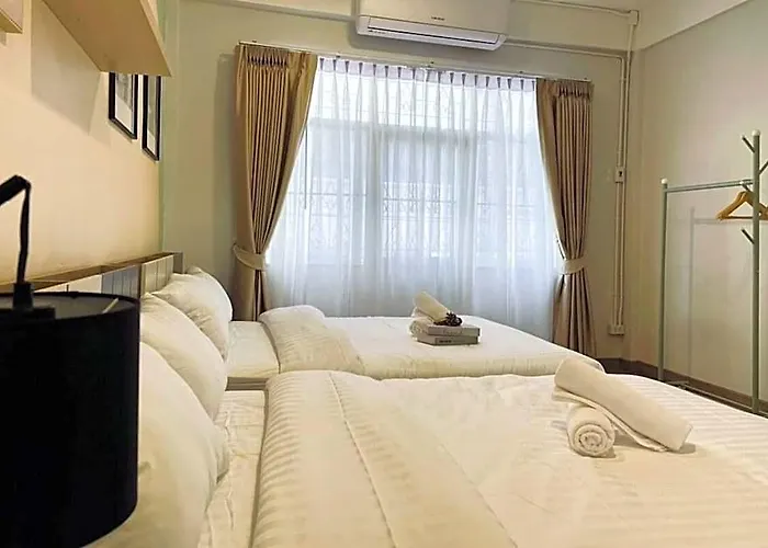 Rb5:cozyhouse 8pax,chatuchak,mrt Bangkok