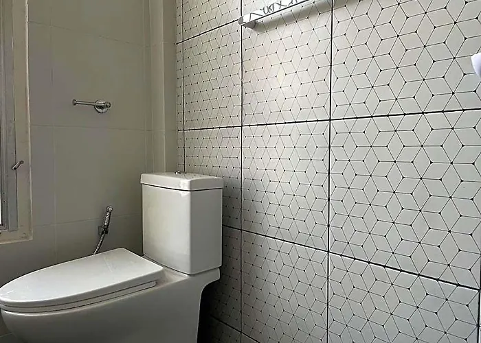 Rb5:cozyhouse 8pax,chatuchak,mrt Bangkok